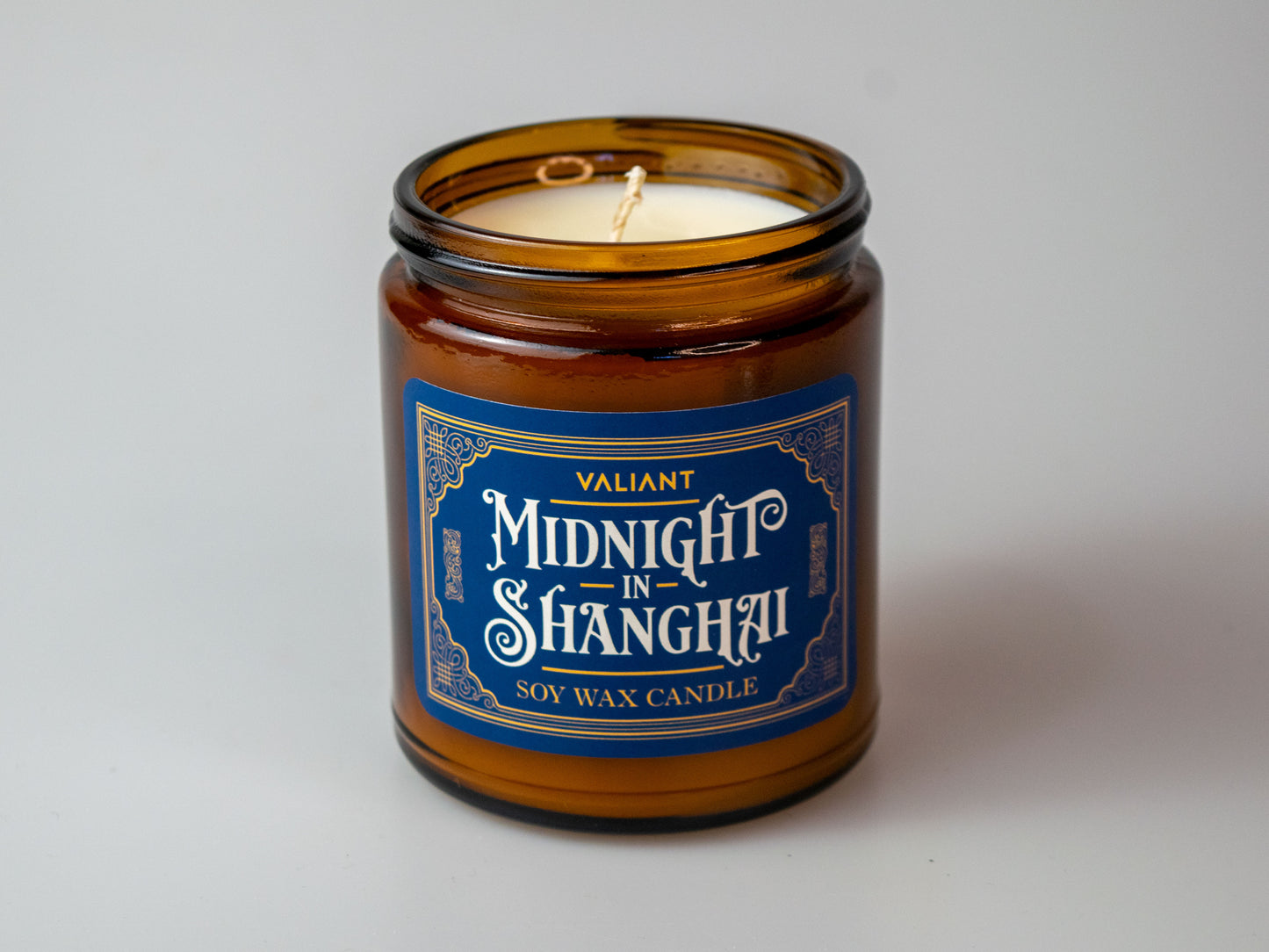 Around the World in Eighty Days Book Candle Bundle